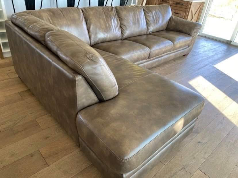 La-Z-Boy Top Grain Leather Sectional
